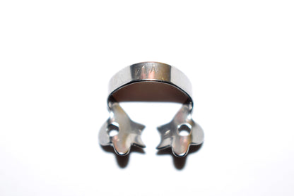 Kit 11 Grapas de Aislamiento - Alpha Dental Soluciones