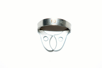 Kit 11 Grapas de Aislamiento - Alpha Dental Soluciones