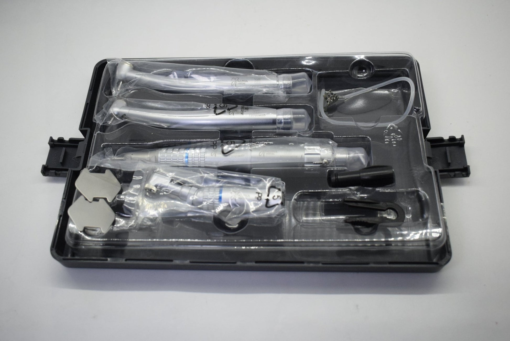 Kit Estudiantil de Piezas de Mano - Alpha Dental Soluciones